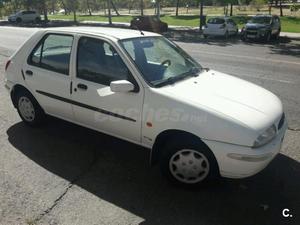 FORD Fiesta 1.3 AMBIENTE 5p.