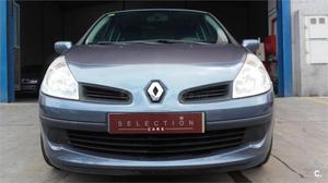 RENAULT Clio Authentique v eco2 5p.