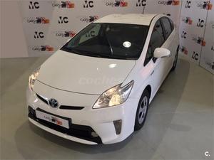 TOYOTA Prius Advance 5p.