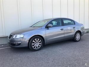 VOLKSWAGEN Passat 2.0 TDI 140cv Advance 4p.