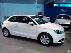 Audi A1 1.6 Tdi 105cv Attraction 3p. -11