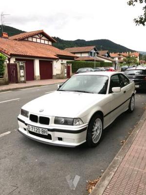 BMW Serie IS COUPE -93
