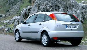 FORD Focus 1.6 AMBIENTE -99