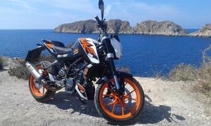 KTM 125 Duke -15