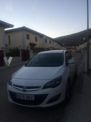 OPEL Astra 1.7 CDTi 110 CV Selective -13