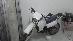 SUZUKI DR 