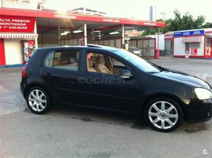 Volkswagen Golf 2.0 Tdi 140cv Sportline 5p. -06