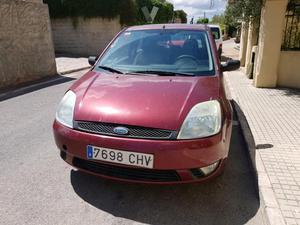 FORD Fiesta 1.3 Ambiente Coupe -03