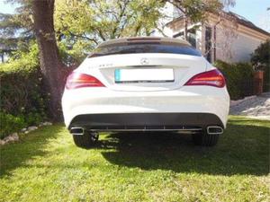 MERCEDES-BENZ Clase CLA CLA 200 OrangeArt Edition Shooting