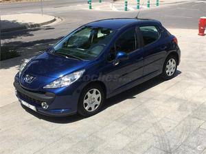 PEUGEOT 207 Confort 1.4 HDI 70 5p.