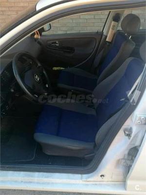 Seat Ibiza 1.6 Stella 75cv 5p. -00