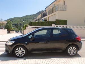 TOYOTA Auris 2.0 D4D Luna 5p.