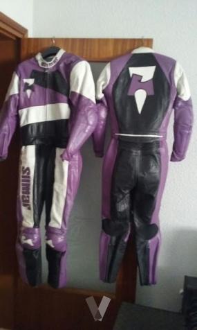 dos trajes de moto tallas 40 y 42