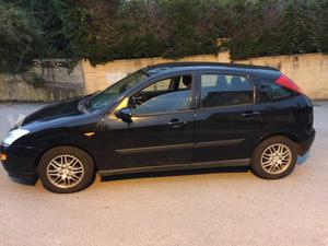 FORD Focus 2.0 GHIA -99