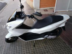 HONDA PCX 125 (modelo actual) -15