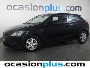 Kia Cee´d Pro_Cee´d 1.6CRDi Emotion Eco-D. 128