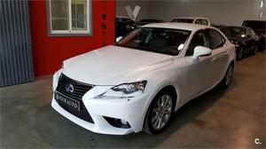 Lexus Is 300h Hybrid 4p. -13