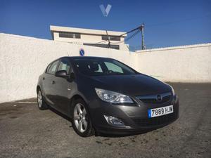 OPEL Astra 1.6 Selective -12