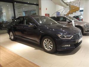 Volkswagen Passat 1.6TDI Edition 120 (Barcelona)