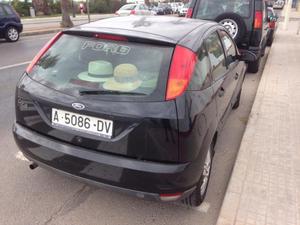 FORD Focus 1.6 TREND -99