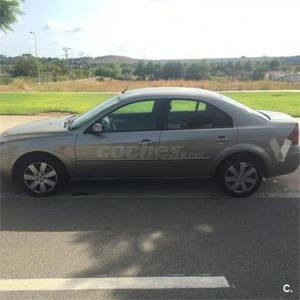 Ford Mondeo 2.0 Tdci 115 Ambiente 5p. -02