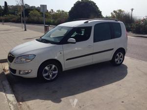 SKODA Roomster 1.6 TDi CR 90cv Ambition -12