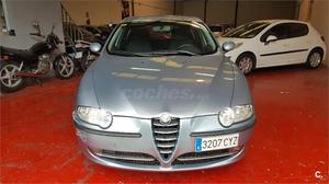 ALFA ROMEO  JTD Distinctive 5p.