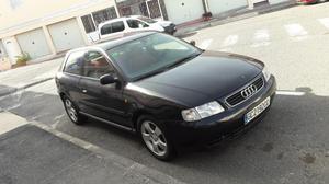 AUDI A3 1.8 ATTRACTION -00