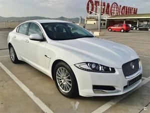 Jaguar Xf 2.2 Diesel Luxury 4p. -13