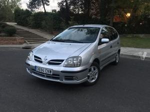 NISSAN Almera Tino 2.2dCi 112 Acenta CAM Nav -04