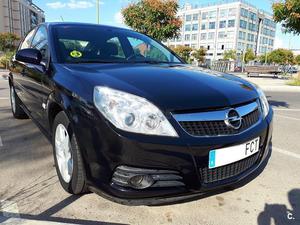 OPEL Vectra Elegance 1.9 CDTI 16v Auto 5p.