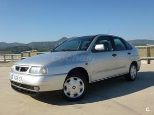 SEAT Cordoba 1.9 TDI DREAM 4p.