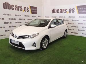 TOYOTA Auris 120D Active 5p.