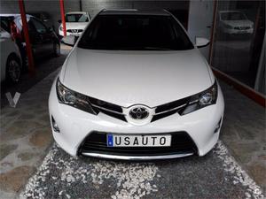 Toyota Auris 90d Active 5p. -14