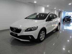 VOLVO V40 Cross Country 2.0 D2 Kinetic 5p.