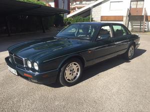 Jaguar XJ XJ6 4.0 Sport