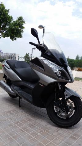 KYMCO Super Dink 125i (modelo actual) -12