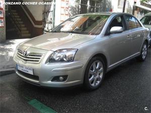 Toyota Avensis 2.0 D4d Executive 4p. -06