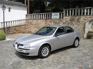Alfa Romeo  Jtd Distinctive 4p. -00