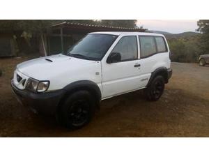 Nissan Terrano 2.7 TD Sport