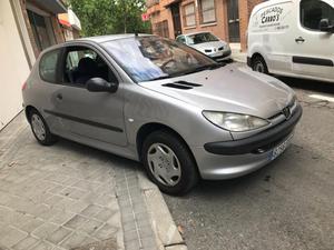 PEUGEOT 206 XRD 