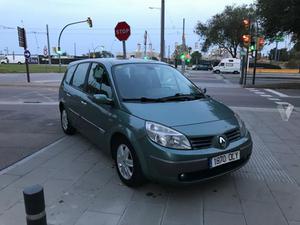 RENAULT Grand Scénic CONFORT DYNAMIQUE 1.5DCI