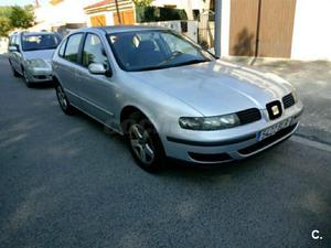 SEAT Leon 1.6i STELLA 5p.