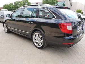 Skoda Superb Combi 2.0 Tdi Pd 140cv Dpf Exclusive 5p. -12