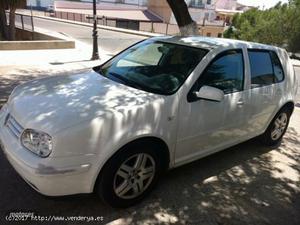 VOLKSWAGEN GOLF 1.6 HIGHLINE GASOLINA DE 