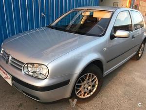 Volkswagen Golf 1.4 Conceptline 75cv 3p. -02