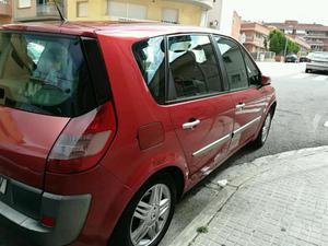 RENAULT Scénic CONFORT DYNAMIQUE 1.5DCI -03