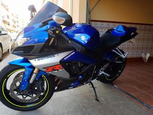 SUZUKI GSX R