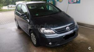 VOLKSWAGEN Golf Plus 1.9 TDI DSG Highline 5p.