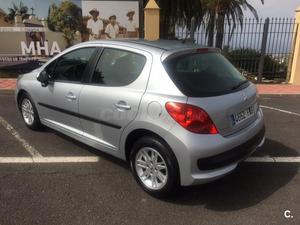 PEUGEOT 207 Confort 1.4 VTi 16v 95 5p.